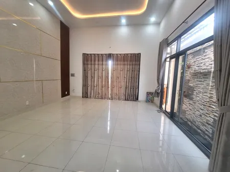 Bán Nhà 2 Tầng Hẻm Xe Hơi Gần Chợ Kiến Thiết Hiệp Phú Thủ Đức 122m2_5.5*20  chỉ 6.5 tỷ