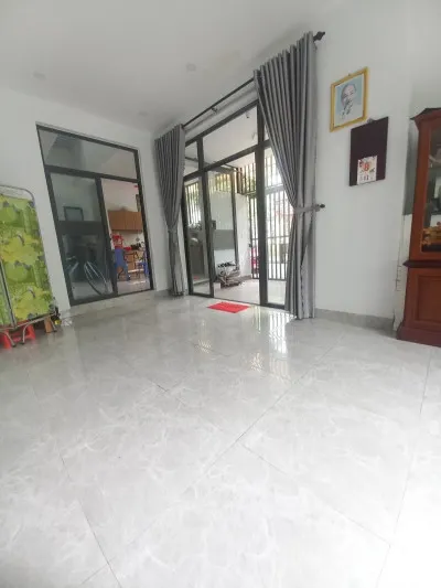 #  Góc 2 Mặt tiền đường 5.5m Khuê Trung gần Nguyễn Hữu Thọ, 90m2, 3 tầng KD, ~30tr/th