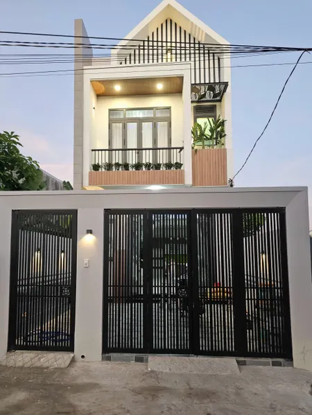 Nhà 5x23 114m2 2ty6 sổ hồng riêng SDT 0909356049