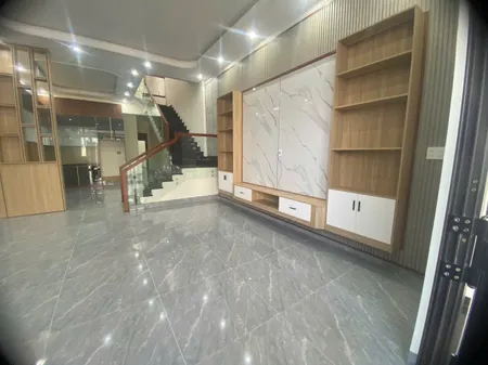 🏡 Nhà mê mặt tiền Đặng Trần Côn