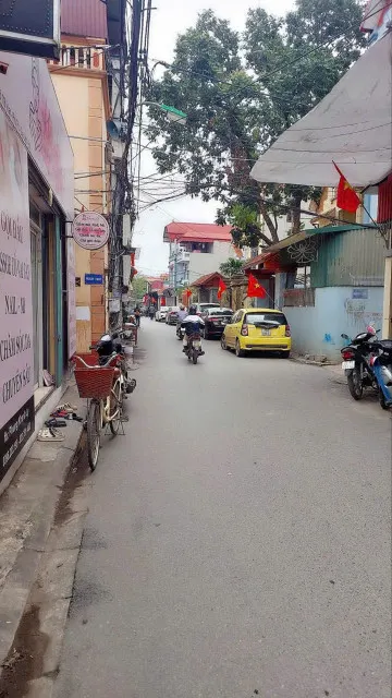 Đất đẹp 60m2, giá chỉ 2.36 tỷ, Gần ngõ ô tô lớn, Trung tâm Phú Thị, Chợ Sủi sầm uất