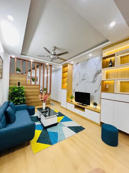 Cho thuê nhà LÀM VP, KD ONL, Hộ gia đình Phố Đại Từ 5 tầng, 35m2, 6 ngủ, 4 vệ sinh, 14 Triệu
