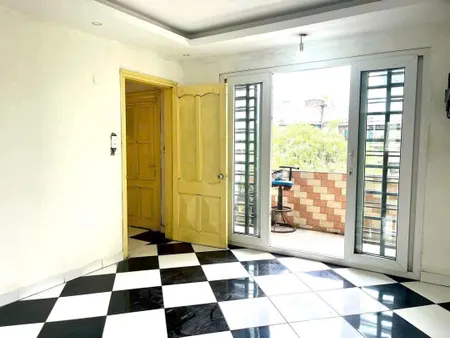 Cho thuê căn hộ TT tầng 2 ngõ 1 Tạ Quang Bửu, 40m2, 1 ngủ, 1 WC 5.5tr ở sinh viên ngoan