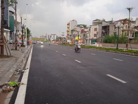 Bán nhà mặt phố Hồng Tiến Long Biên 108m mặt tiền 8m vỉa hè kinh doanh oto tránh đỗ 29 tỷ