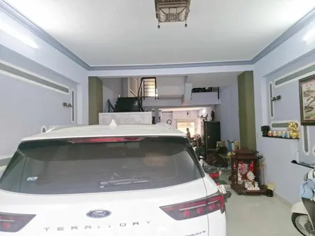 Nhà Đẹp Q7 Mặt Tiền Khu Dân Cư Phú Mỹ  440M Ngang 5m 4PN