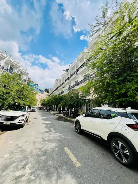 Cho Thuê Căn Hộ Dịch Vụ DT 30m2 Cao Cấp Sát Gò Vấp Ngã Tư Ga
