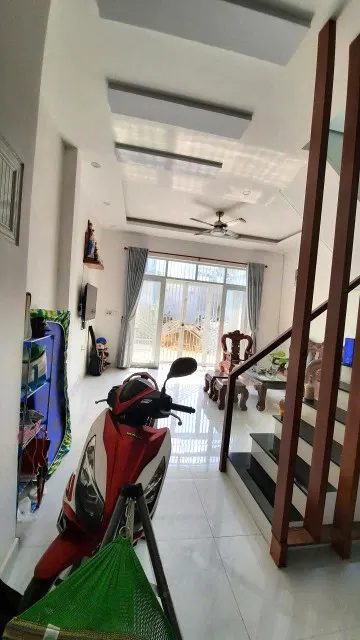 Bán Nhà 2 Tầng Mới Hẻm Xe Hơi 60m2_5*12 Gần Phạm Văn Đồng Linh Đông Thủ Đức Chỉ 5.6 tỷ Hiếm Có