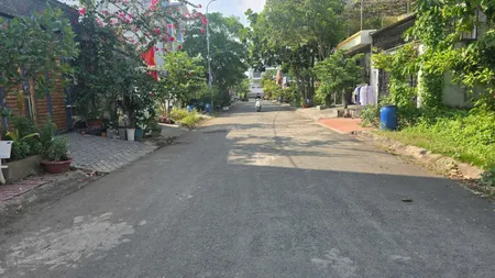 Thanh lí nhanh đất ngay KDC Kiến Á, giá rẻ 2,15Tỷ, Liên Phường, Phước Long B, Quận 9, sổ riêng