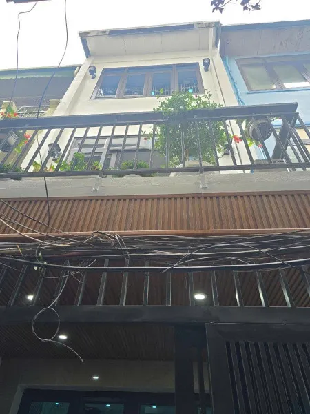 Bán nhà Tôn Đức Thắng (Đống Đa) 46/52m, 3 tầng, mt 3.6m, giá 10.5 tỷ
