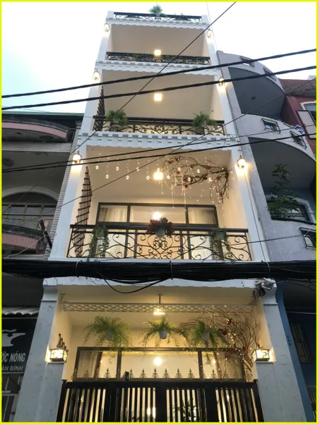 Nhà phố xinh rẻ 1 trệt 4 lầu Đất Thánh Tân Bình TP.HCM