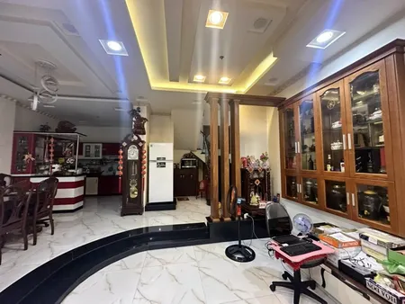 Bán nhà 4 tầng, 95m², 4PN, 5WC, Q.9, 13.4 tỷ, sổ hồng