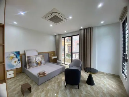 Bán nhà đường Kim Mã Thượng, Ba Đình 6 tầng, mặt tiền 12m, thang máy xịn xò