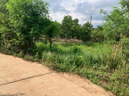 3,010 m2 Có 100m thổ cư, Với 90m mặt tiền đường bê tông, giáp suối, gần đường xuân định (2BB-16)