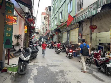 NGỎ NÔNG - GẦN Ô TÔ - SỔ VUÔNG ĐẸP - TIỆN ÍCH BẠT NGÀN.