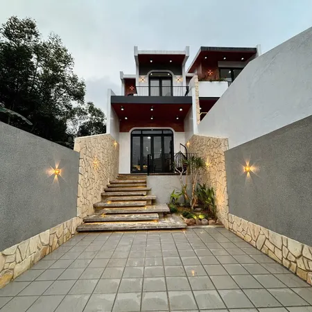 🚩MỞ BÁN VILLA TỰA NÚI, FULL NỘI THẤT, MẶT TIỀN KIỆT 62 THANH HẢI THÔNG RA QUẢNG TẾ.