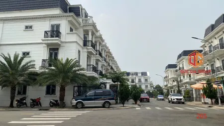 Bán biệt thự thuộc khu Tín Nghĩa đường cách mạng tháng 8 gần bến xe biên hòa