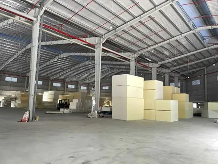 BÁN NHÀ XƯỞNG LỚN TẠI TÂN UYÊN, BÌNH DƯƠNG – VỊ TRÍ KINH DOANH SẦM UẤT Liên hệ: Chothuexuongmiennam.com - 0366632092