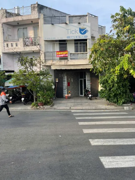 CHO THUÊ NHÀ 1 TRỆT 1 LẦU SÂN THƯỢNG 40M2, 2PN GIÁ TỐT- MẶT TIỀN Đ.LÒ GỐM, P.7, Q.6, HCM