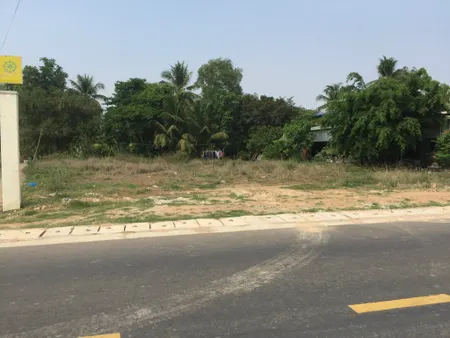 bán đất mặt đường nhựa 714 . đối diện trường tiểu học hàm phú