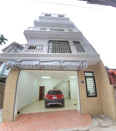 Nhà Đẹp - Giá Tốt – Chính chủ Cần bán nhanh căn nhà 2 mặt tiền vị trí đẹp tại quận Long Biên, TP Hà Nội