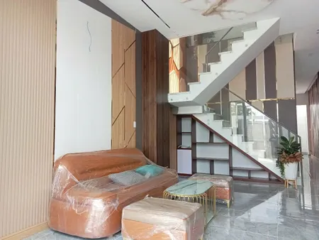 Nhà trệt lầu mới hoàn thiện giá 2 tỷ 850