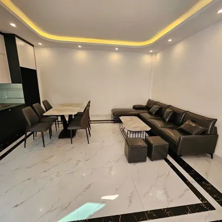 THANG MÁY - Ô TÔ ĐỖ CỔNG - NHÀ ĐẸP FULL NỘI THẤT - TƯƠNG LAI RẠNG NGỜI 💵 HƠN 7 T.Ỷ