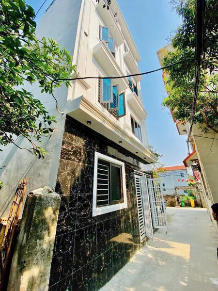 🌳 Muốn Ở Yên Tĩnh Nhưng Không Xa Trung Tâm? Phụng Châu Có Câu Trả Lời! 😍
