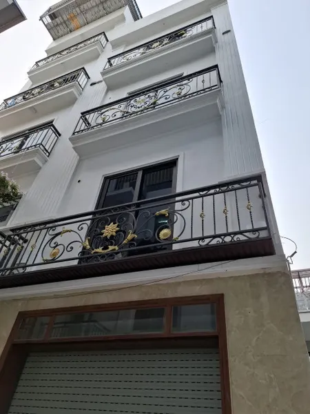 BÁN NHÀ HỌC VIÊN TÀ CHÍNH - BẮC TỪ LIÊM - DT30M2 - 5 TẦNG - GIÁ 5,5 TỶ 
ĐỂ Ở , KINH DOANH DÒNG TIỀN