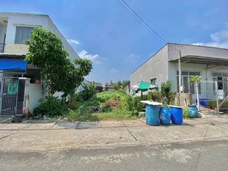Cần tiền bán gấp lô đất Tân Phú Trung Củ chi 136m2 giá 595 triệu, liên hệ: 0867817076