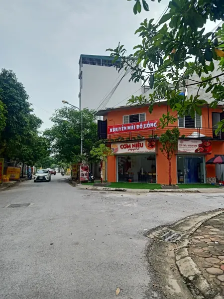 BÁN ĐẤT TẶNG NHÀ C4 KHU ĐẤT DV VẠN PHÚC HÀ ĐÔNG DT 44M, MT 4.4M GIÁ 14.4 TỶ