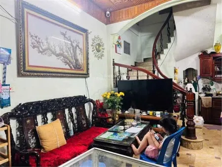 Nhà Đẹp - Giá đầu tư – Cần Bán Nhanh căn nhà 4 mặt thoáng vị trí tại quận Đống Đa, TP Hà Nội