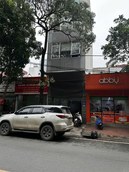 Cho thuê lâu dài từng tầng riêng biệt  - mỗi tầng  80 m2 có tháng máy   -  7 triệu /tầng /tháng thích hợp làm vp , kho hàng online  hoặc trung tâm đào tạo ngoại ngữ  ở trung tâm quận Hoàng Mai