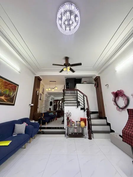 Nhà 3 tầng Tân Sơn Nhì – ô tô vào nhà, gần Gò Dầu, 55m² nở hậu, chỉ 6.6 tỷ TL