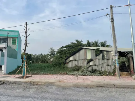 1,4 tỷ Đất mặt tiền đường Nguyễn Thìn, P. Long Thuận, TP Gò Công , Tiền Giang.