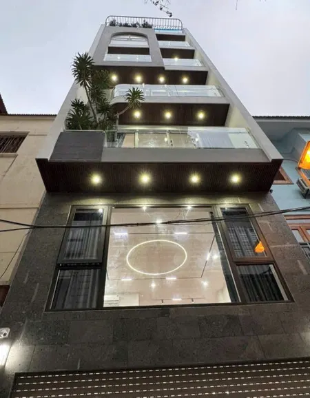 Nhà đẹp phố Phạm Văn Đồng 39m2 - 6T, Thang máy, 2 thoáng, giá 9.tỷ35