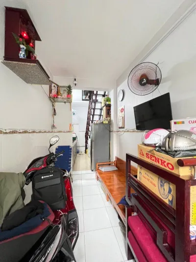 TÂN BÌNH - MẶT TIỀN HẺM 6M KINH DOANH - Ô TÔ TRÁNH NHAU - 2 TẦNG - ĐANG CHO THUÊ - CHỈ NHỈNH 2 TỶ