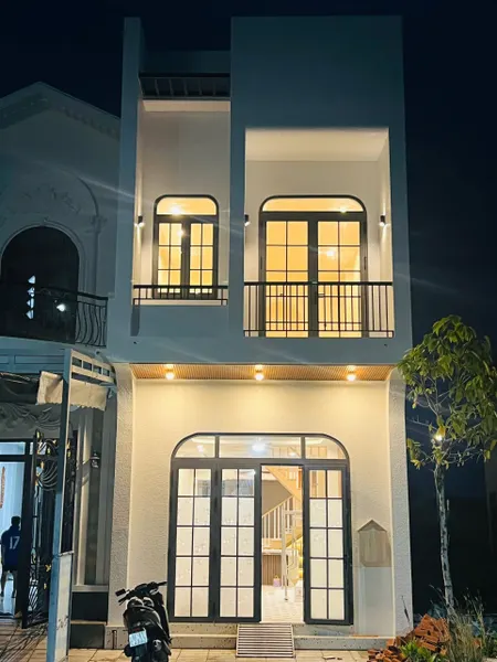 Tìm chủ mới cho căn nhà mới hoàn thiện đầy đủ nội thất KĐT Tây Bắc đường số 1 lô B8-06, phường Vĩnh Quang, thành phố Rạch Giá.