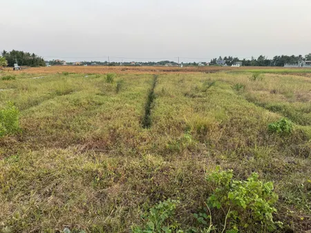 Bán nền thổ gần trường học và ubnd Bình Trinh Đông 📌 Diện tích : 5x27 . 135m2 -Giá 650tr