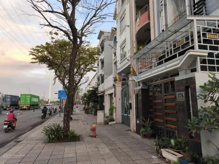 Giảm sốc chỉ 4.5TỶ sở hữu ngay lô đất tại mặt tiền Đồng Văn Cống, ngay TTHC Thủ Đức