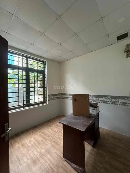 Bán đất tặng nhà cấp 4 đẹp và kho xưởng 1 xẹt huỳnh văn luỹ gần TP mơi