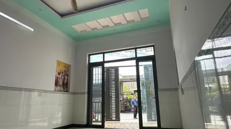 Bán nhà 2 Lầu MẶT TIỀN kinh doanh,giá cực kì hiếm gặp, chỉ nhỉnh 3 tỷ