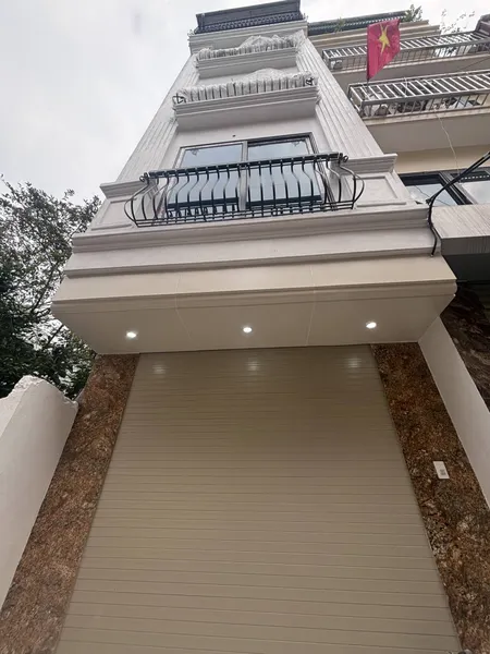 MẶT NGÕ 351 THUỴ PHƯƠNG -5 TẦNG - Ô TÔ TRÁNH ĐỖ VÀO NHÀ - THANG MÁY