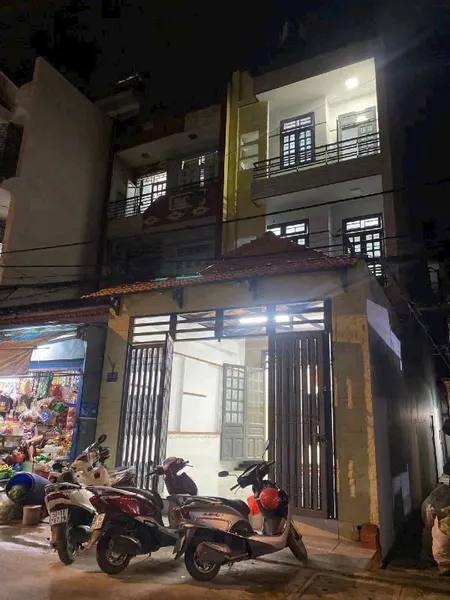 Nhà 3 Tầng (5x22) MT Nhánh Tân Chánh Hiệp 18, Q12 - Là trục chính vào khu dân cư K82