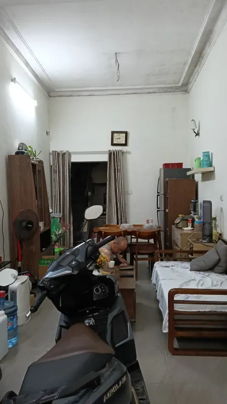 Bán nhà Hào Nam (Đống Đa) 40m, 4 tầng, mt 3.7m, giá 8.7 tỷ