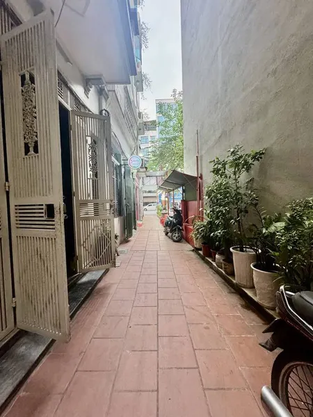 Bán nhà phố Khúc Thừa Dụ, Quận Cầu Giấy, 4 tầng, mặt tiền 4.2m, diện tích 43m2
