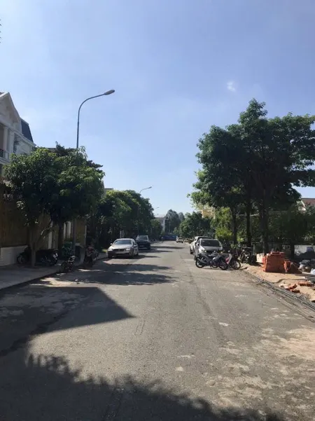 BDS HVL 🍀 CHO THUÊ NHÀ KHU BIỆT THỰ HOÀNG GIA TRUNG TÂM HÀNH CHÍNH DĨ AN