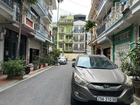 BÁN NHÀ THÔNG PHONG - PHÂN LÔ THÀNH ỦY – 2 MẶT THOÁNG – Ô TÔ DỪNG ĐỖ –52M2 – 4.1M MT – 18.8 TỶ