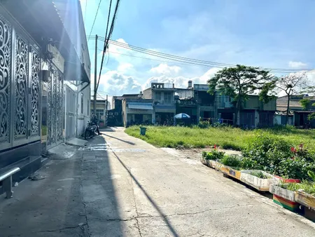 bán lô đất sổ hồng riêng đường 6mét thông vĩnh lộc A 22tr/1m2 đường hương lộ 80