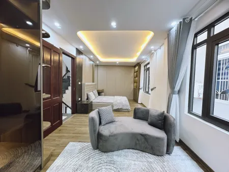 BÁN NHÀ BỒ ĐỀ, LONG BIÊN, 4 TẦNG, 7,2 TỶ CỰC ĐẸP