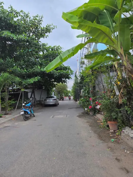 NHÀ HẺM XE HƠI ĐẸP NGUYỄN DUY TRINH, PHÚ HỮU, THỦ ĐỨC, 4 TẦNG, 60M2, 5PN, NHỈNH 6 TỶ.